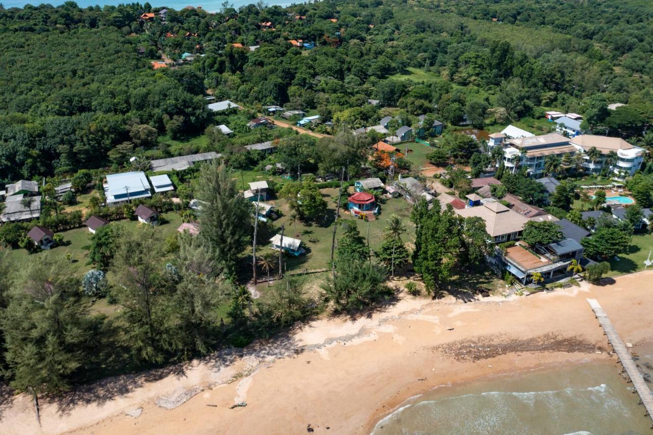 Miss You Beach Resort Koh Mak Esterno foto