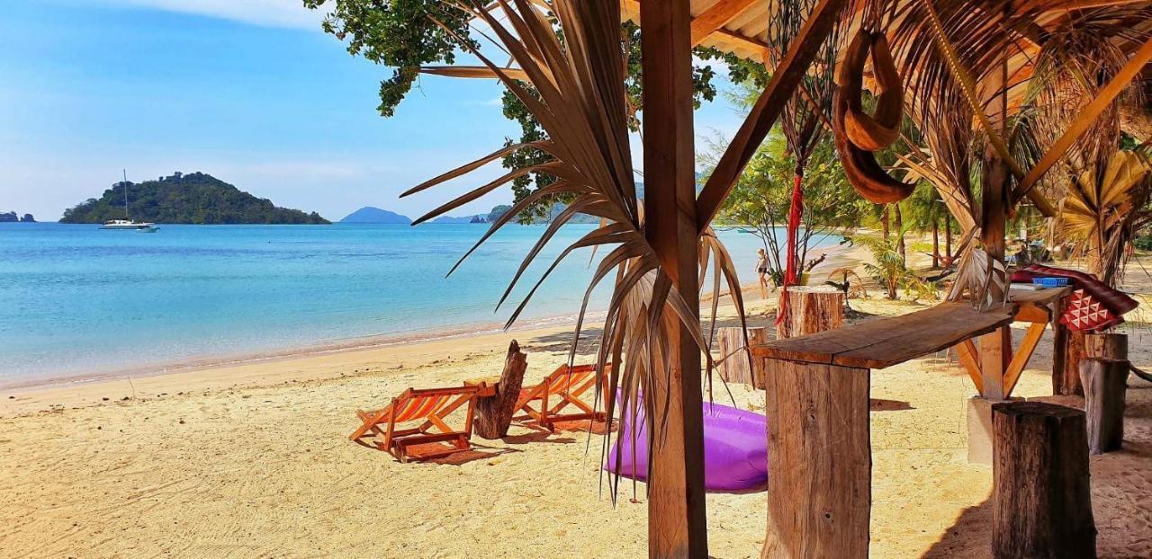Miss You Beach Resort Koh Mak Esterno foto
